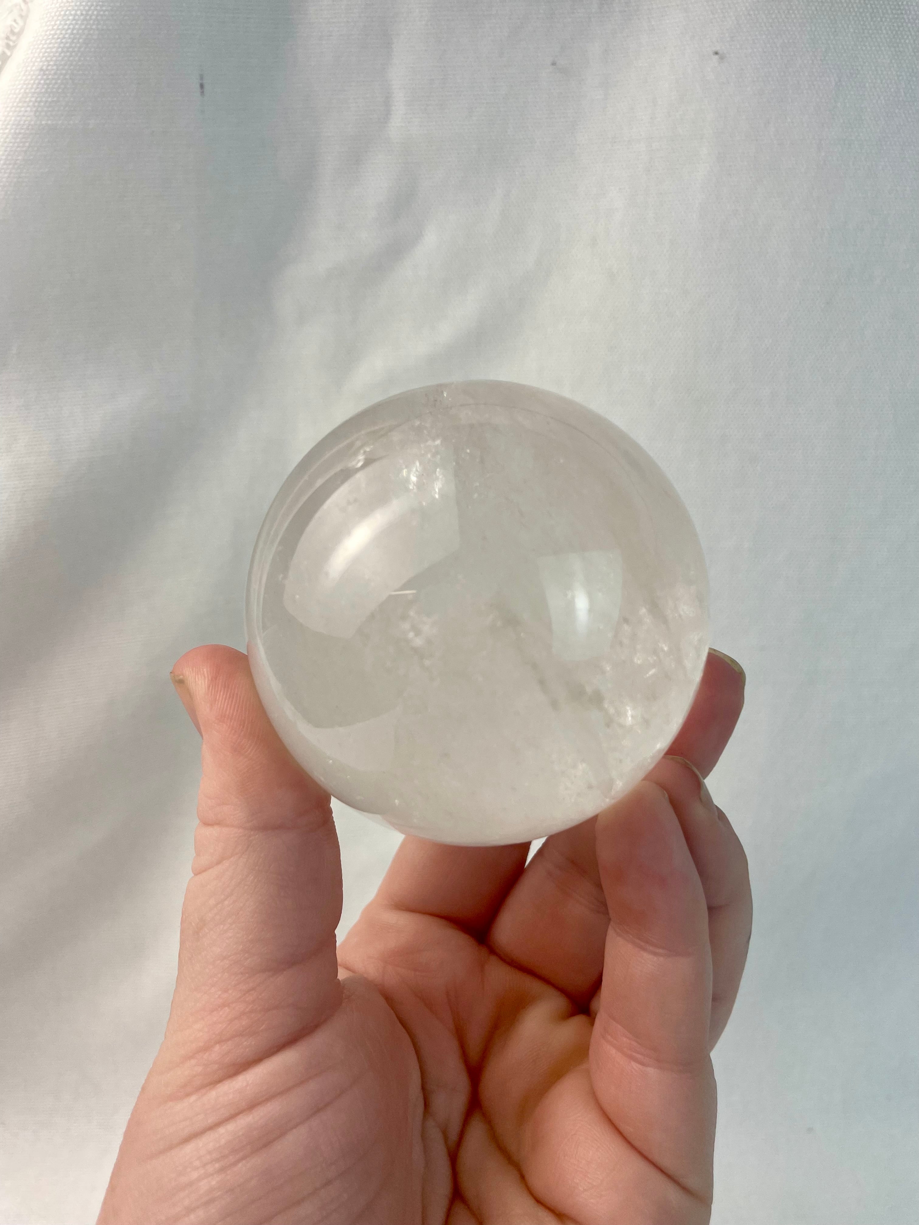 Clear Quartz Sphere || 470g