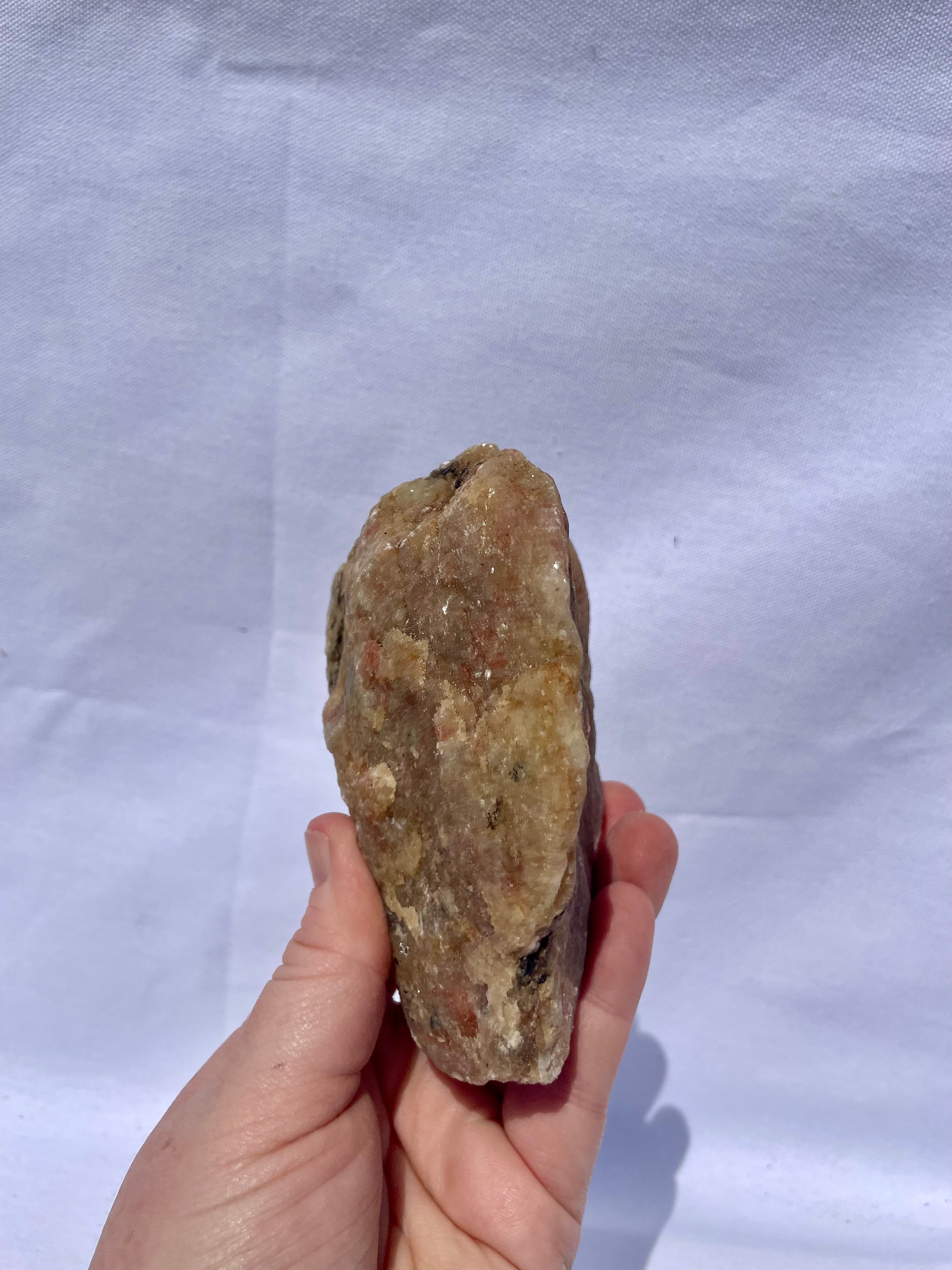 Sunstone Rough Chunk || 785 grams