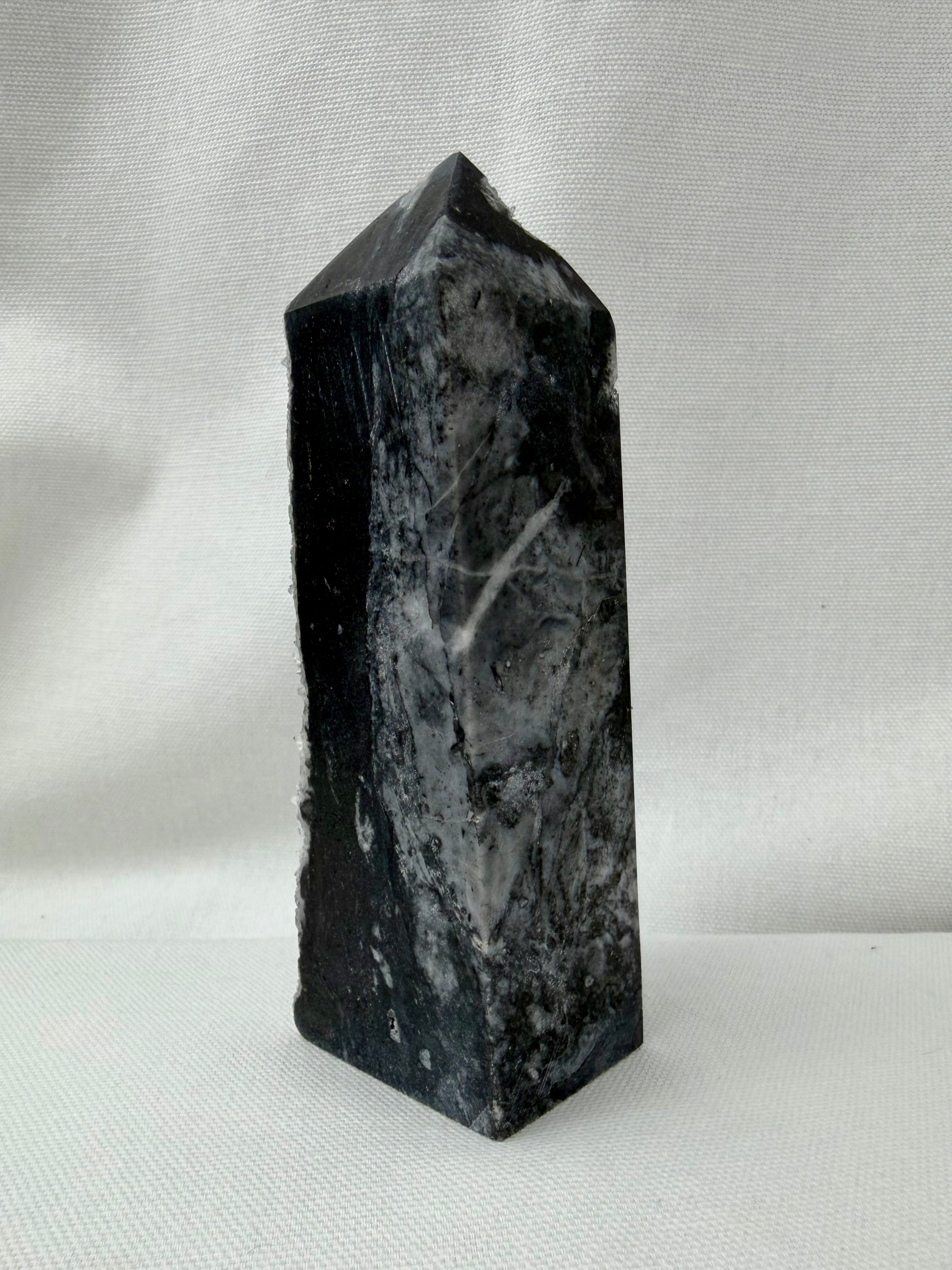 Quartz on Chalcedony Tower