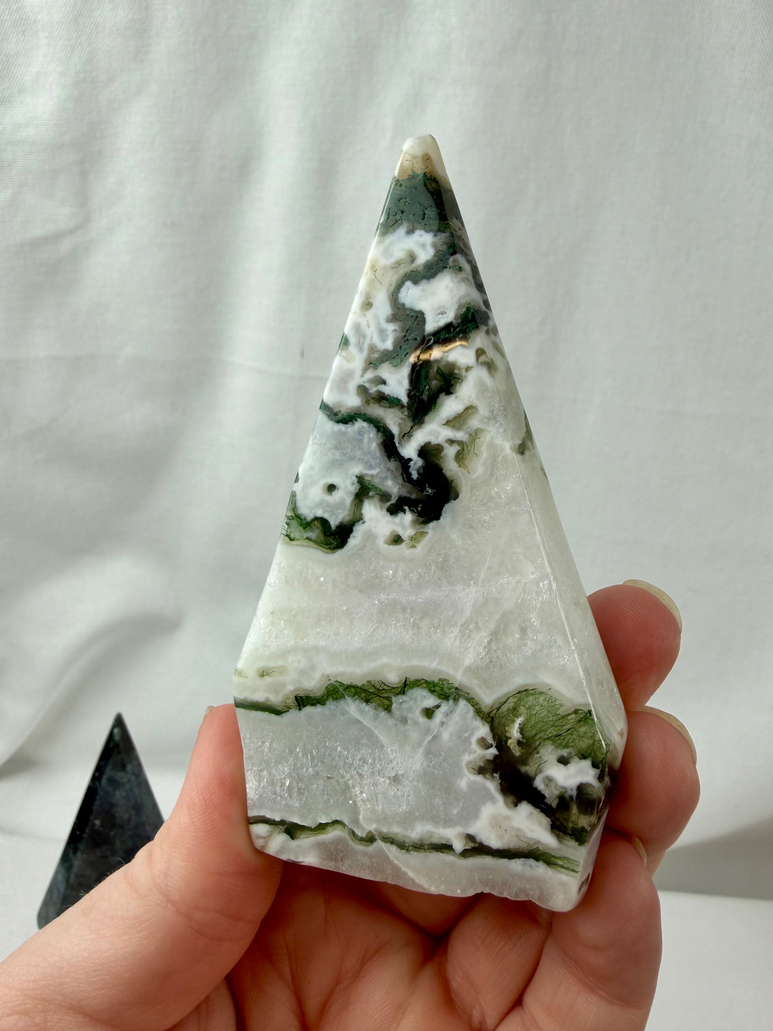 Moss Agate Standing Teardrop || Flame