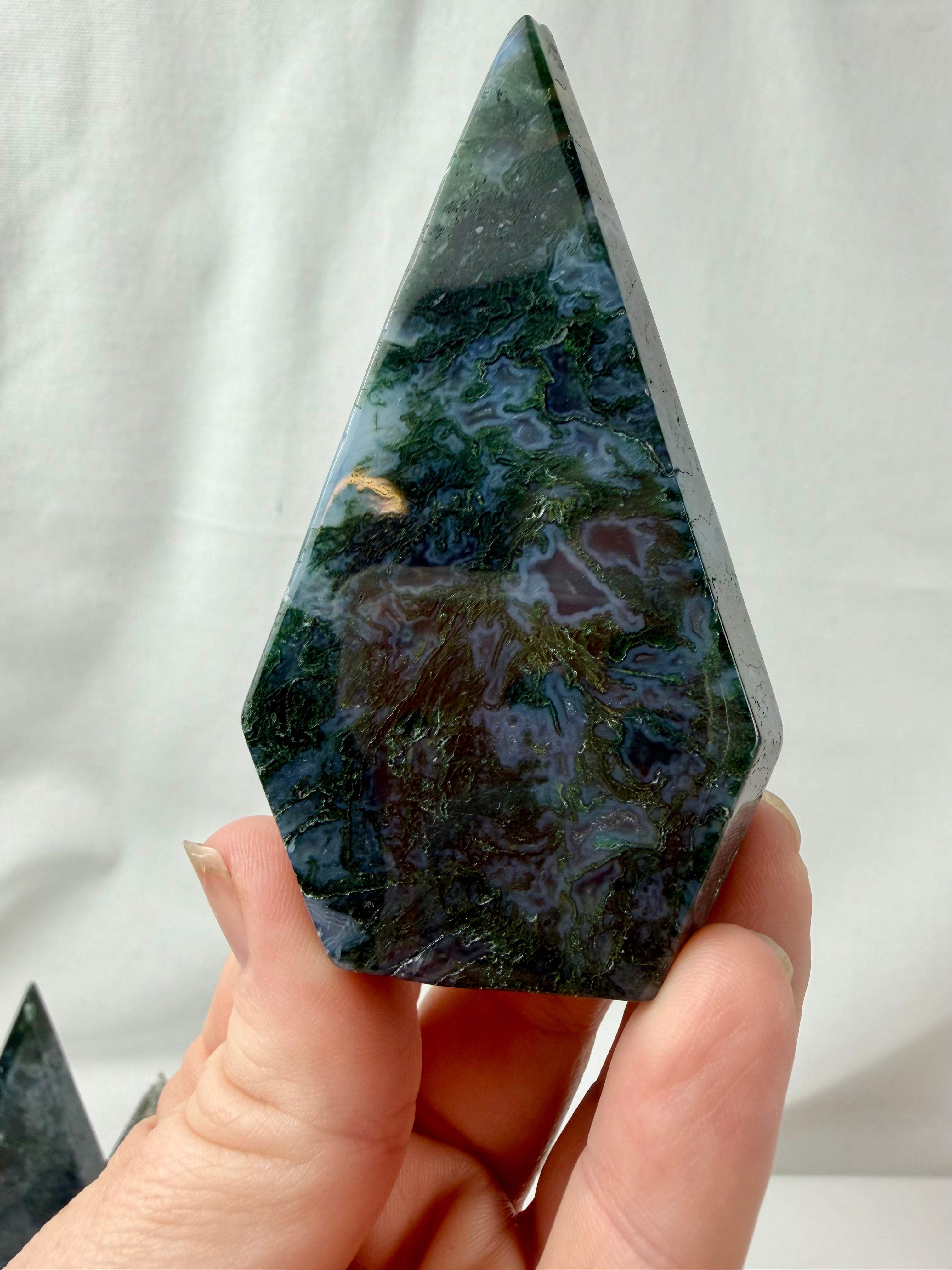 Moss Agate Standing Teardrop || Flame