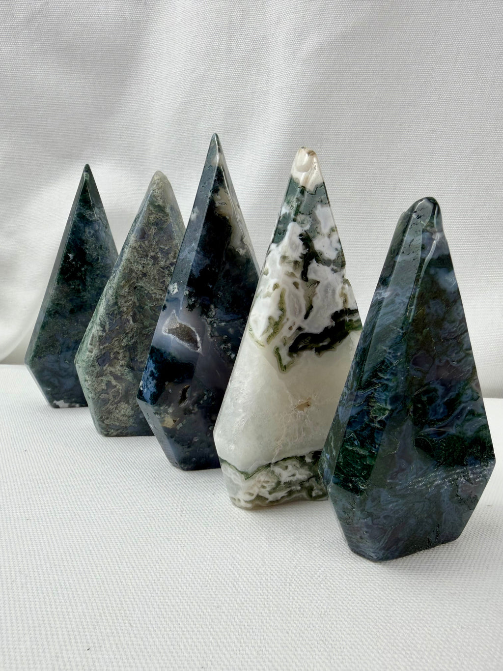 Moss Agate Standing Teardrop || Flame