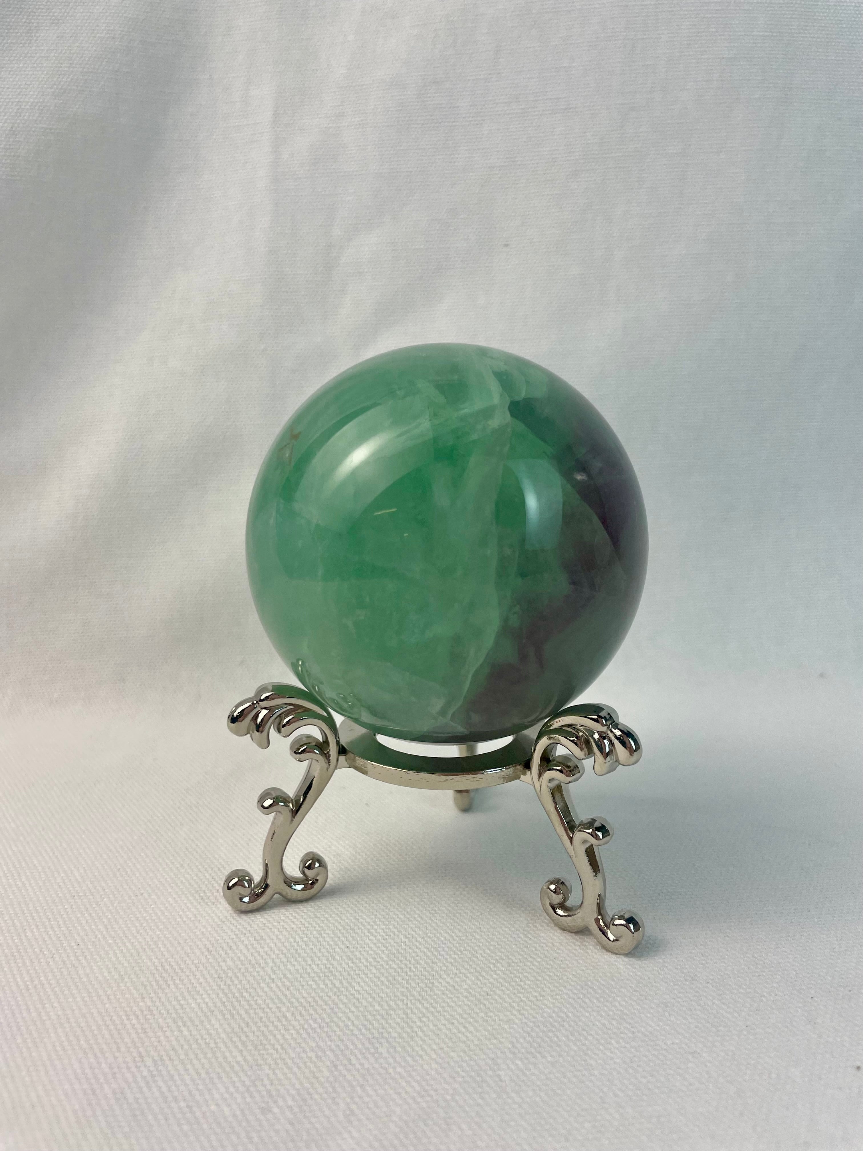 Fluorite Sphere || 550g