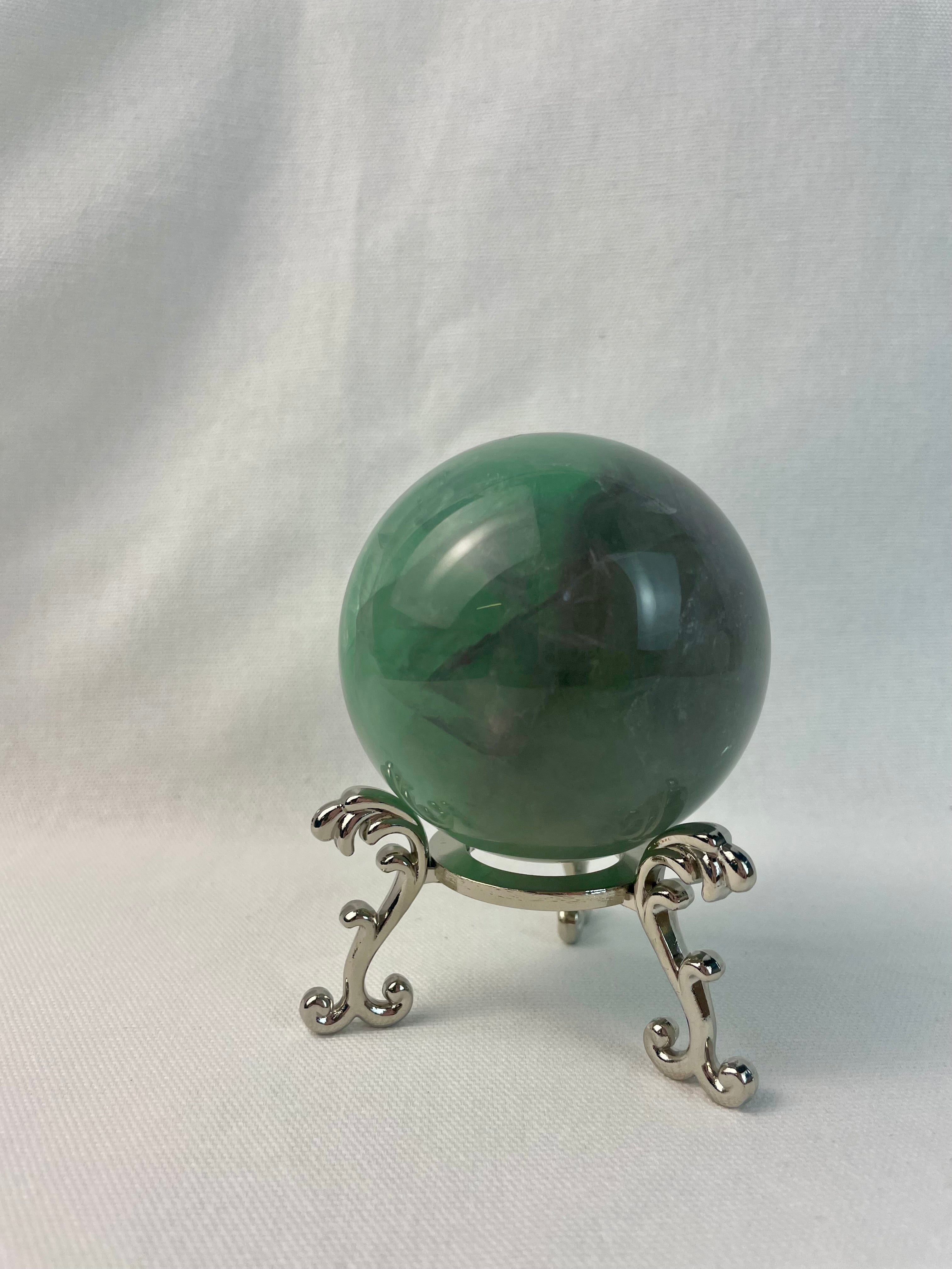 Fluorite Sphere || 550g